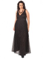 robe evans grande taille longue 147x200 Soldes grandes tailles chez Evans Clothing : Notre sélection !