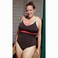 maillot de bain decathlon brun 200x200 Décathlon sort un Maillot de Bain grande taille allant jusqu’au 60  !