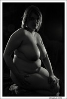 24 136x200 Interview : Christ, photographe talentueux de Femmes Rondes