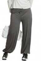pantalon fluide gris 133x200 Collection grande taille automne 2009 chez Génération Shopping  !