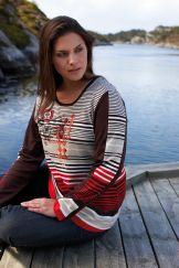 shirt-raye shirt raye Ulla Popken, hiver 2010 : En Route pour le Grand Nord !