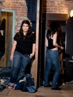 jeans curvy grils 150x200 Les Femmes Rondes envahissent les magazines de mode !