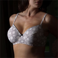 lr1 Cadeau de Noël Femme : de la lingerie grande taille !