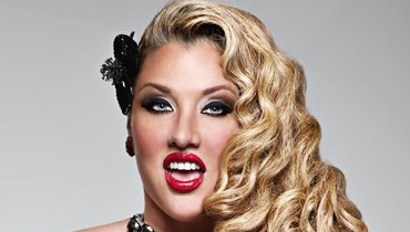 Velvet premi%C3%A8re image Interview de la mannequin grande taille la plus glamour : Velvet dAmour 