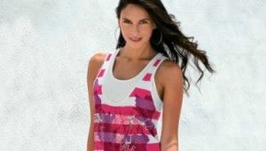 tenue de plage femme grande taille 300x170 Tenue de plage femme grande taille : pour être belle et féminine jusque sur le sable