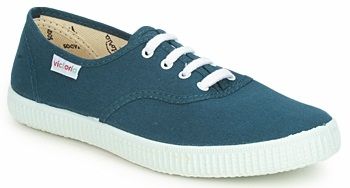 Pour un été 2012 casual pour tous : la basket basse homme pas cher est de  mise