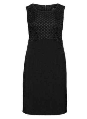 une robe grande taille noire