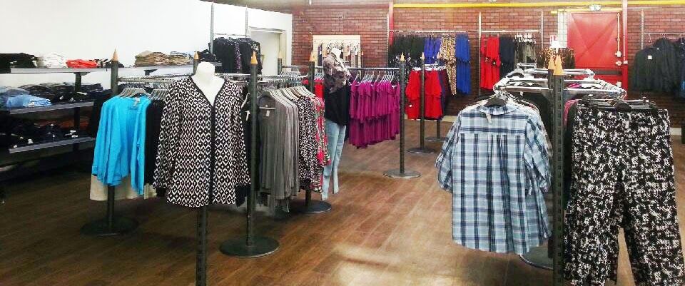 Problème Assister flou magasin vetement grande taille femme remarque