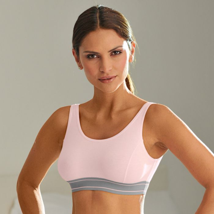 Brassiere sport grande taille Browse our assortment of plus size intimates, including bralettes, bras, panties and more fashions! Free Shipping always available!