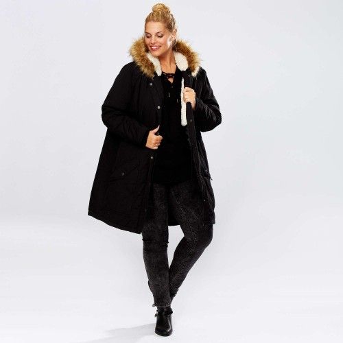 Manteau noir pour femmes rondes : 15 modèles pour l'hiver 2016 Manteau noir pour femmes rondes : 15 modèles pour l'hiver 2016