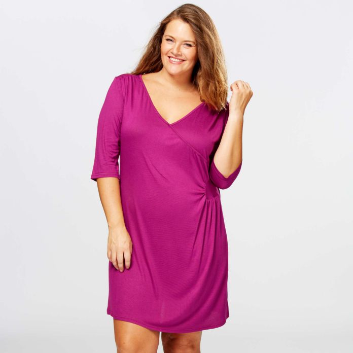 une robe grande taille