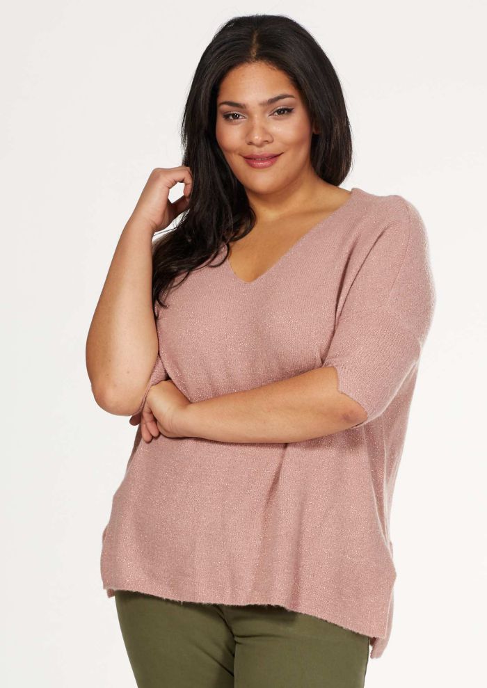 un pull grande taille