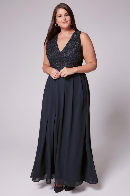 Robe De Soiree Femme Grande Taille 10 robes grande taille chics pour une soirée au restaurant cet été