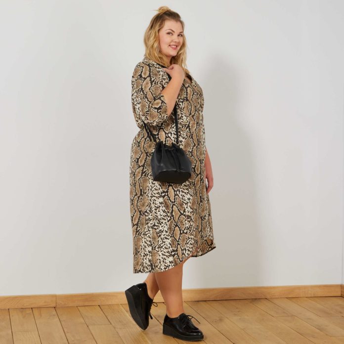 robe blanche doree bleu noire