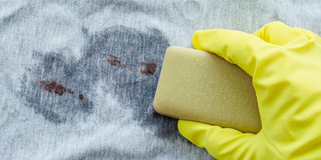 Astuces pour nettoyer les taches de sang sur vos vêtements