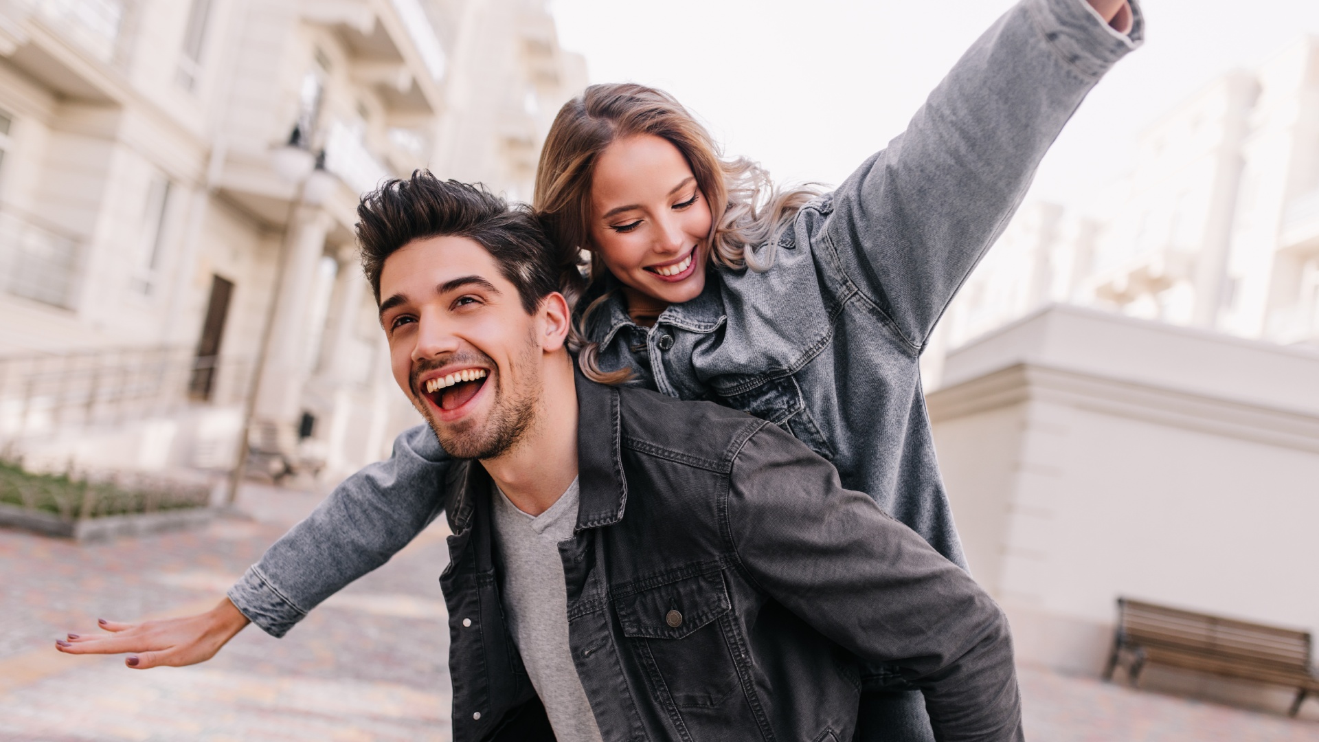 Gratitude couple