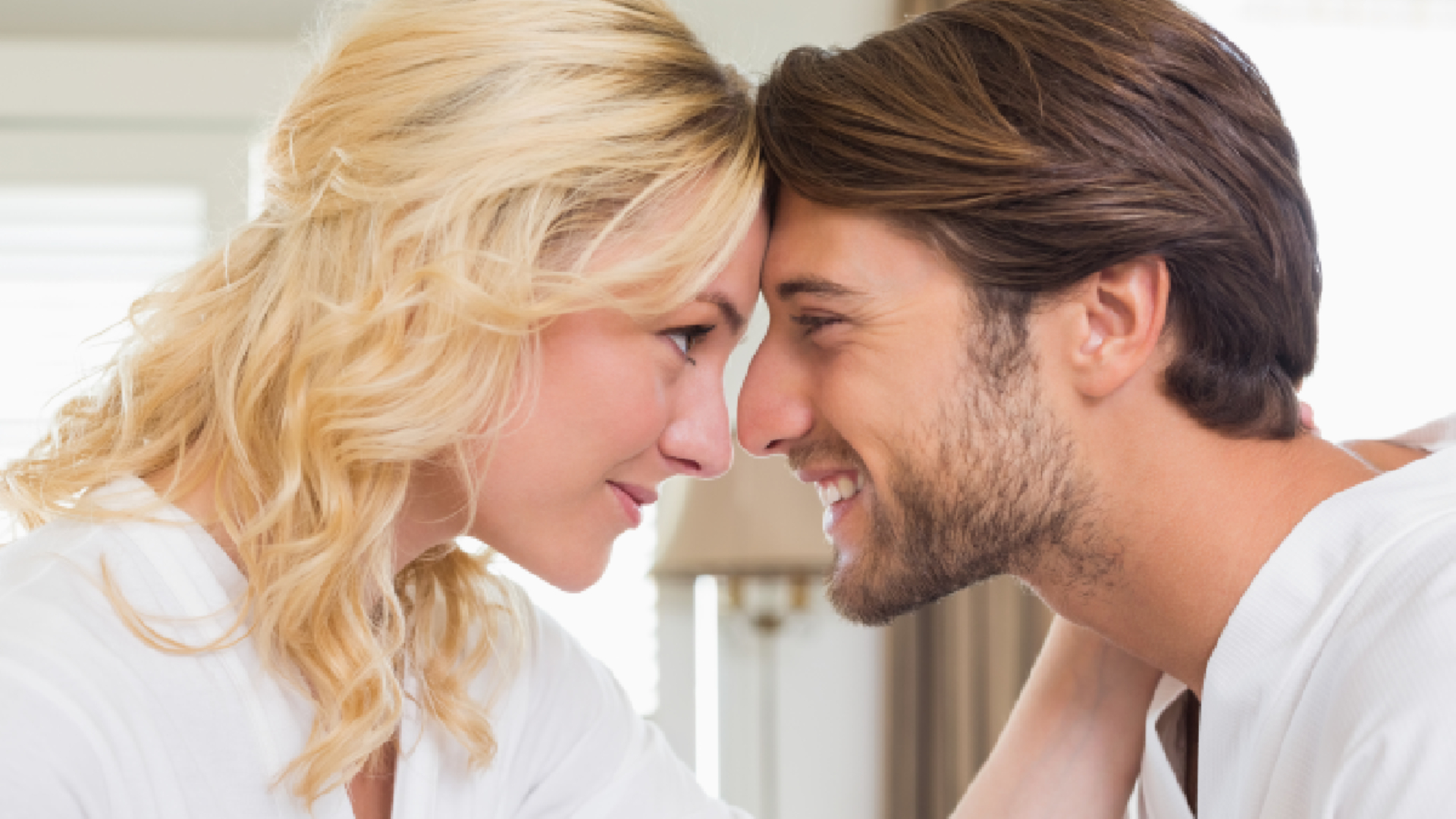 Ces 3 conseils de spécialistes pour une vie sexuelle épanouie : le couple qui ose tout gagne tout
