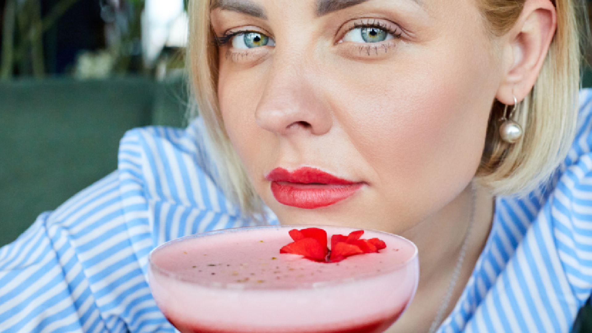 une mousse à la framboise