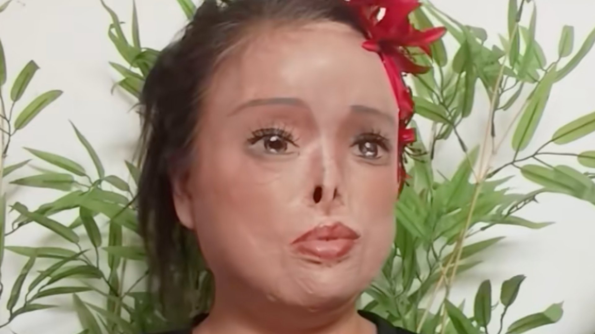 Ah Hua defiguree apres attaque tuto make up