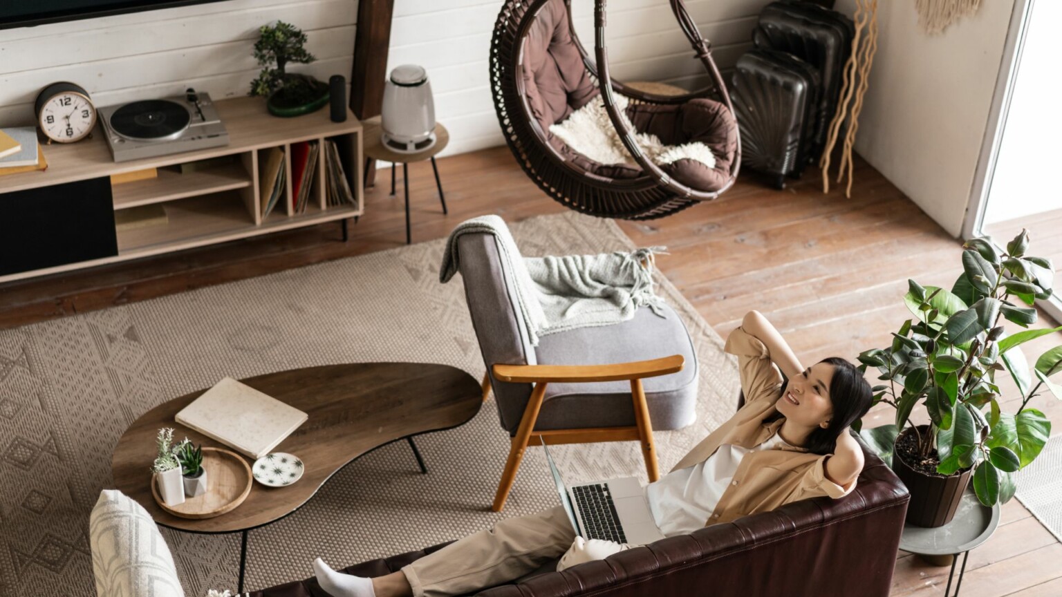 Bien aménager son intérieur : idées gain de place et mobilier astucieux
